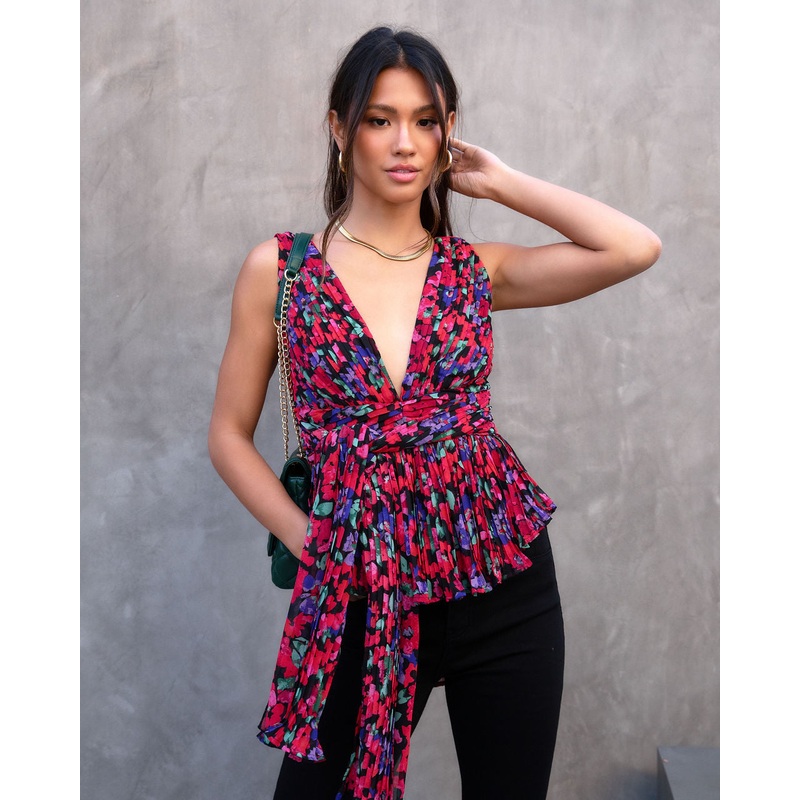 Perfect Lover Floral Pleated Top Red XS