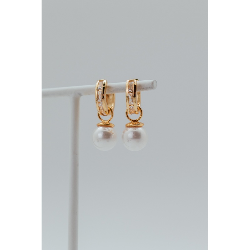 Gold 18K Plated Jumbo Pearl & CZ Baguette Convertible Earring – 23690