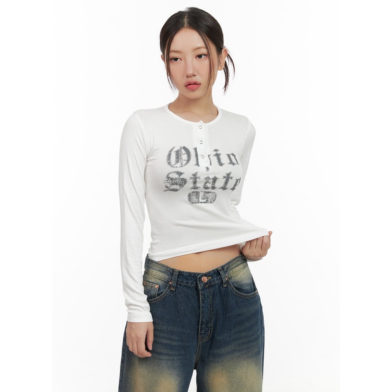 Buttoned Graphic Long Sleeve CG423 White S/M