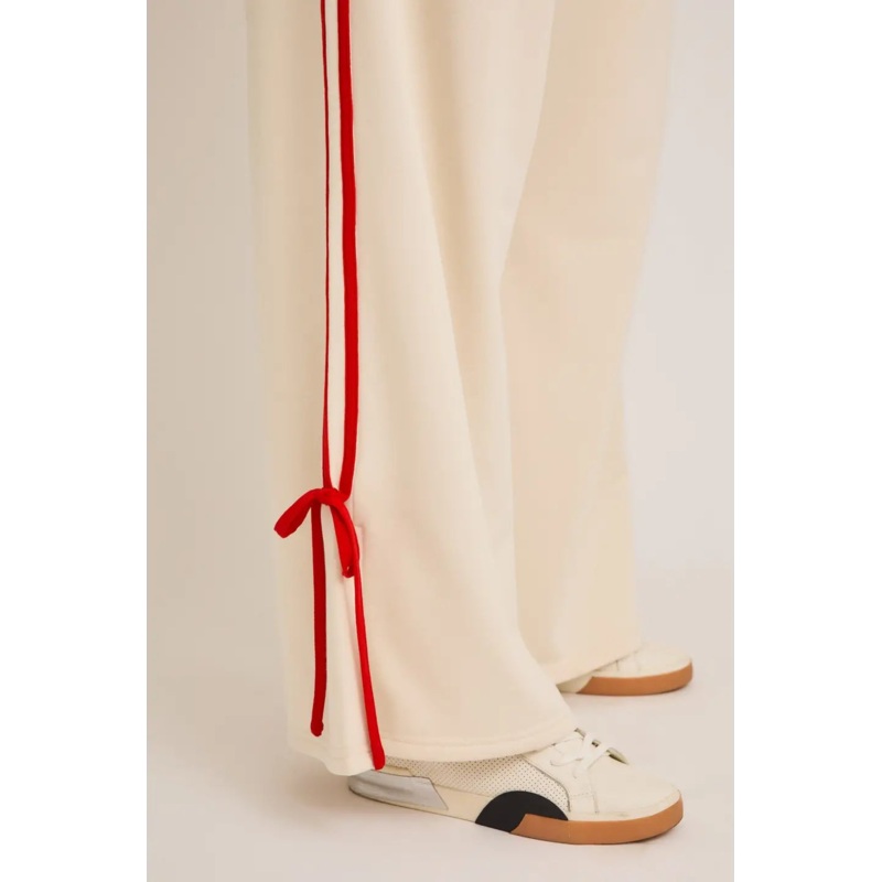 Draw String Sweatpants w/ Piping Detail – Cream/Red 1X