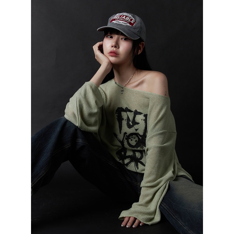 Lettered Boat Neck Off-Shoulder Knit OS410 Dark green S/M