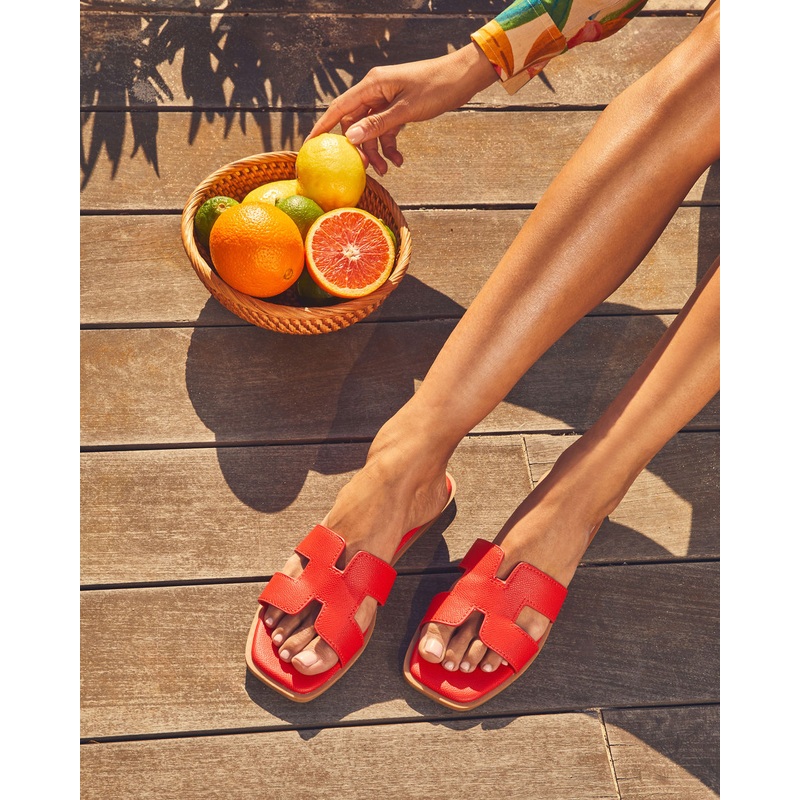 Gordy Flat Sandal Red 6