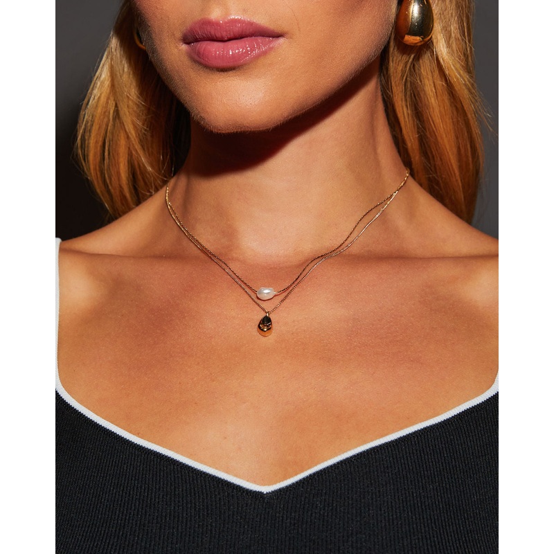Pearla Layered Pearl Detail Necklace Gold O/S