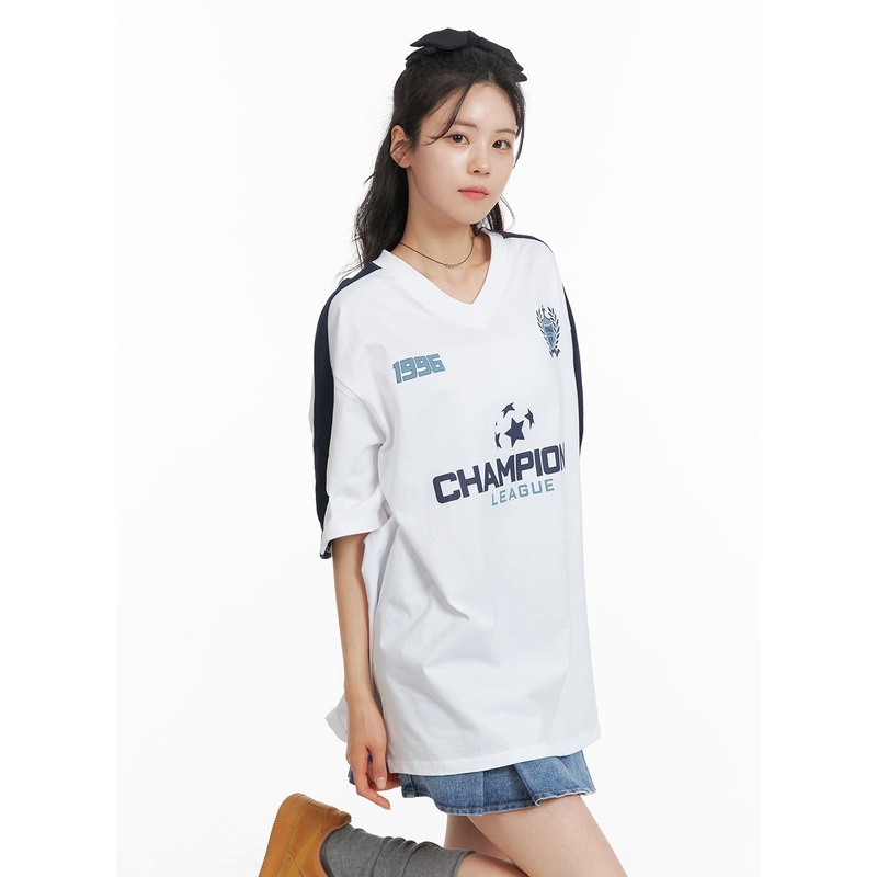 Oversized Champion Graphic Tee OM418 White M/L