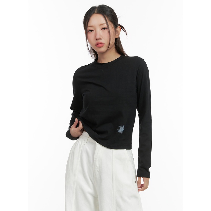 Round Neck Graphic Top CO417 Black S/M