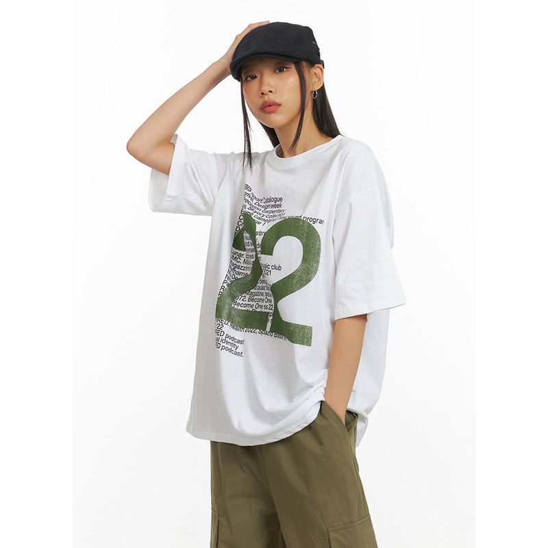 Oversized Graphic 22 T-Shirt IY422 White M/L
