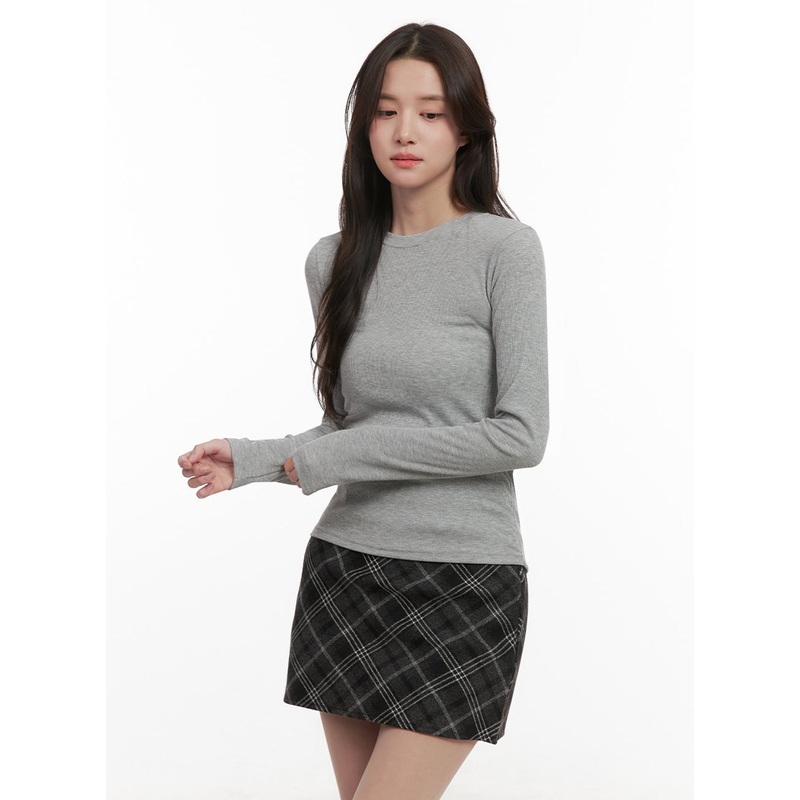 Essential Slim-Fit Long-Sleeve Top IJ510 Gray S/M