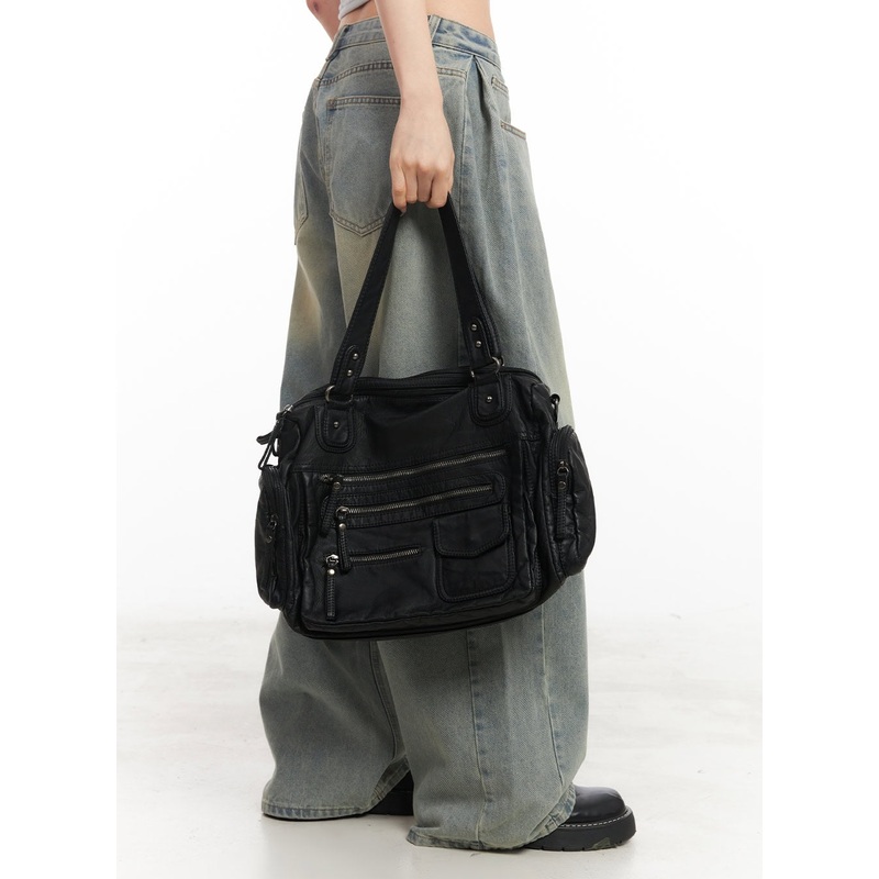 Medium-Sized Shoulder Bag with Pockets CM504 Black One Size