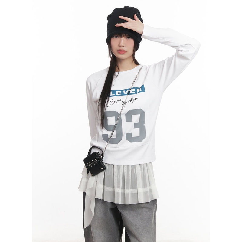 “93” Graphic Long Sleeve Top CM520 White S/M