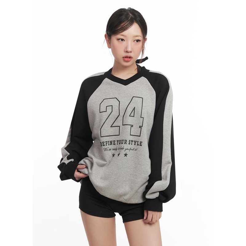 Graphic V-Neck Oversize Sweatshirt IM528 Black M/L