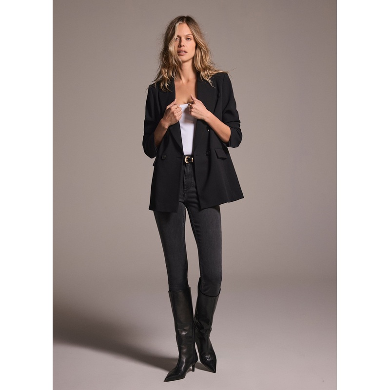 Washed Black Sculpting Skinny Jeans Short 06