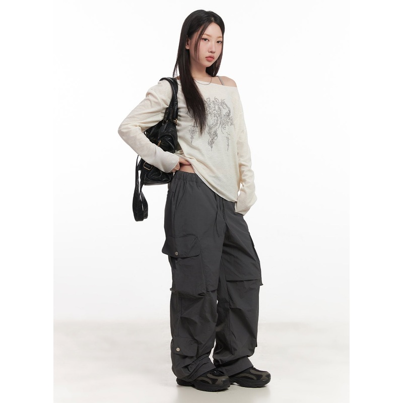 Graphic Off-Shoulder Long Sleeve Top CA518 Light beige S/M