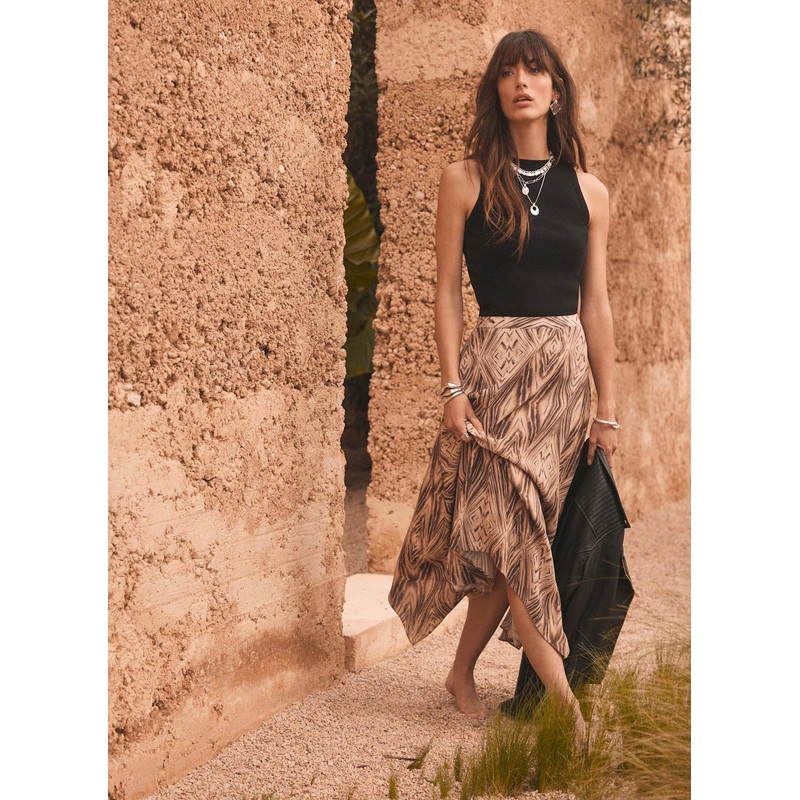 Neutral Geometric Print Skirt 06