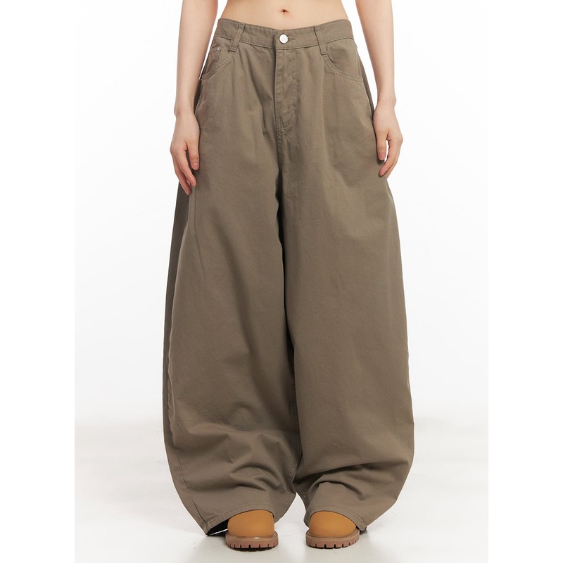 Solid Pocketed Wide-Fit Trousers CA523 Beige S