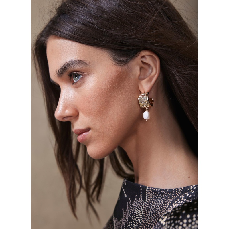 Gold Tone Textured Pearl Drop Earrings ONE SIZE