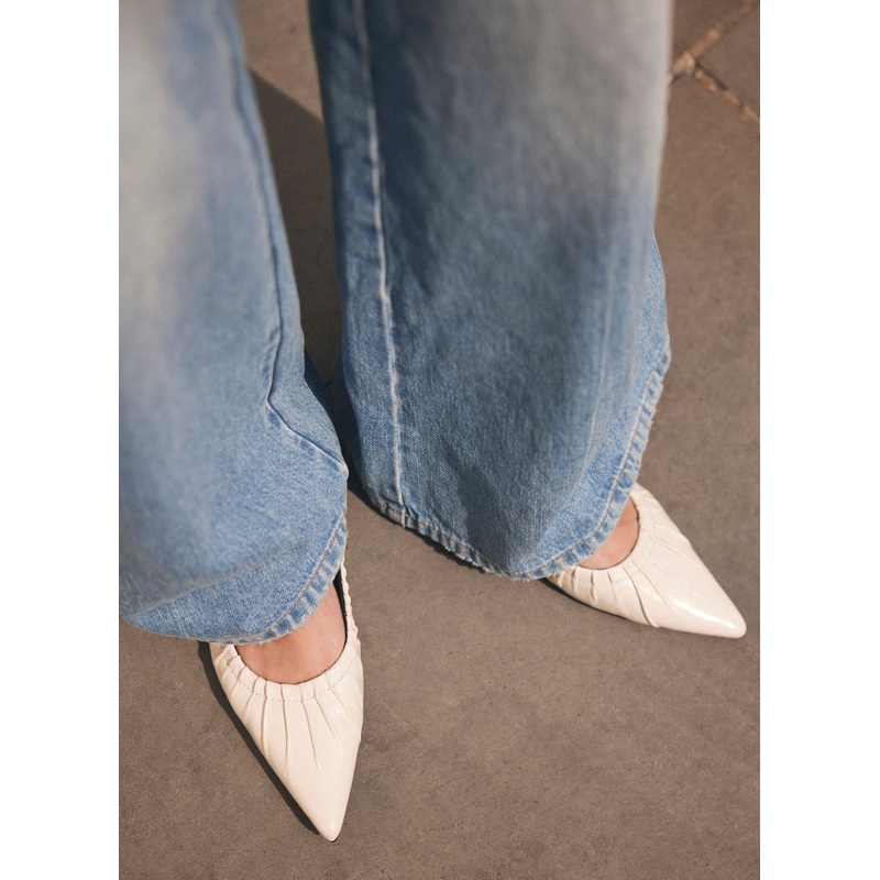 Arella Cream Leather Flat Pumps 3 UK 36 EU