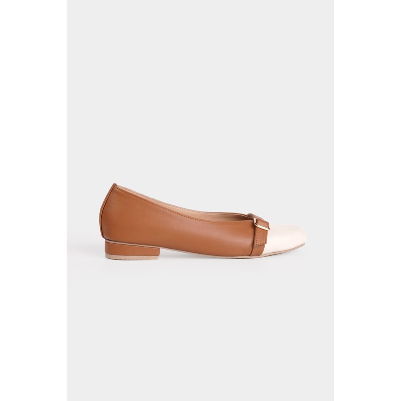 Two-Toned Round Toe Ballerinas Tan 5