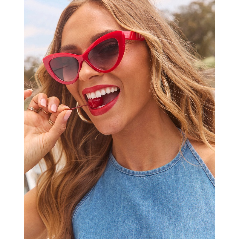 Monah Cat Eye Sunglasses Red O/S