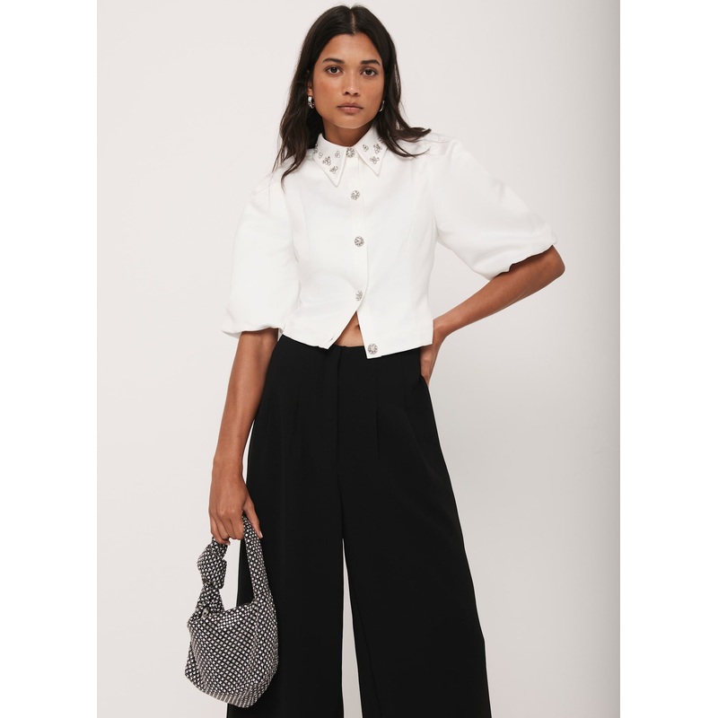 White Embellished Collar Cropped Shirt 06