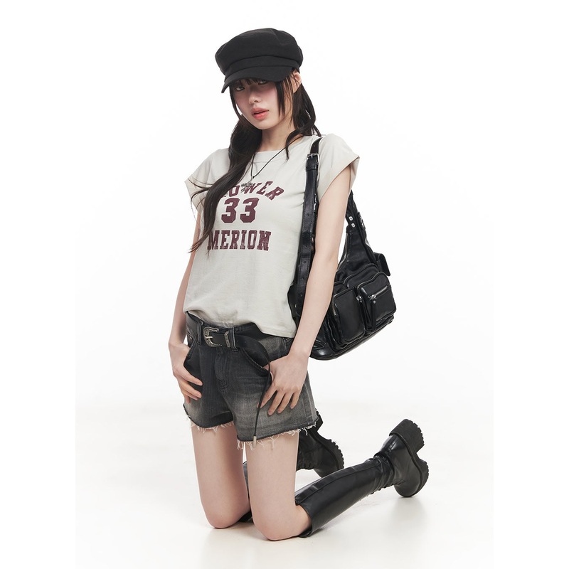 “33” Graphic Cropped Tee CY521 Beige S/M