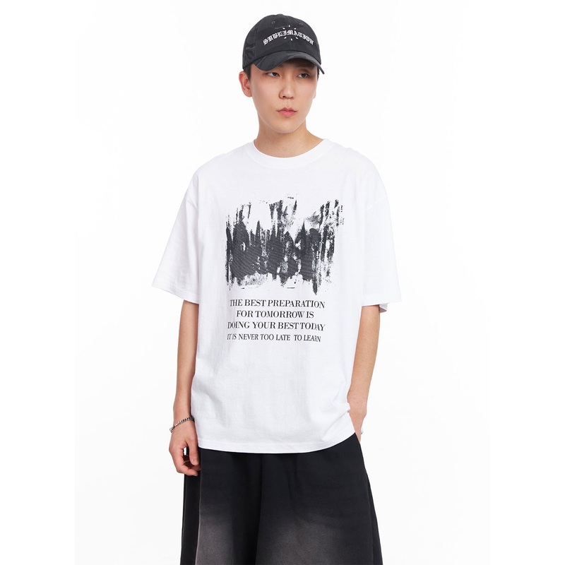 Mens Street Graphic T-Shirt White M/L