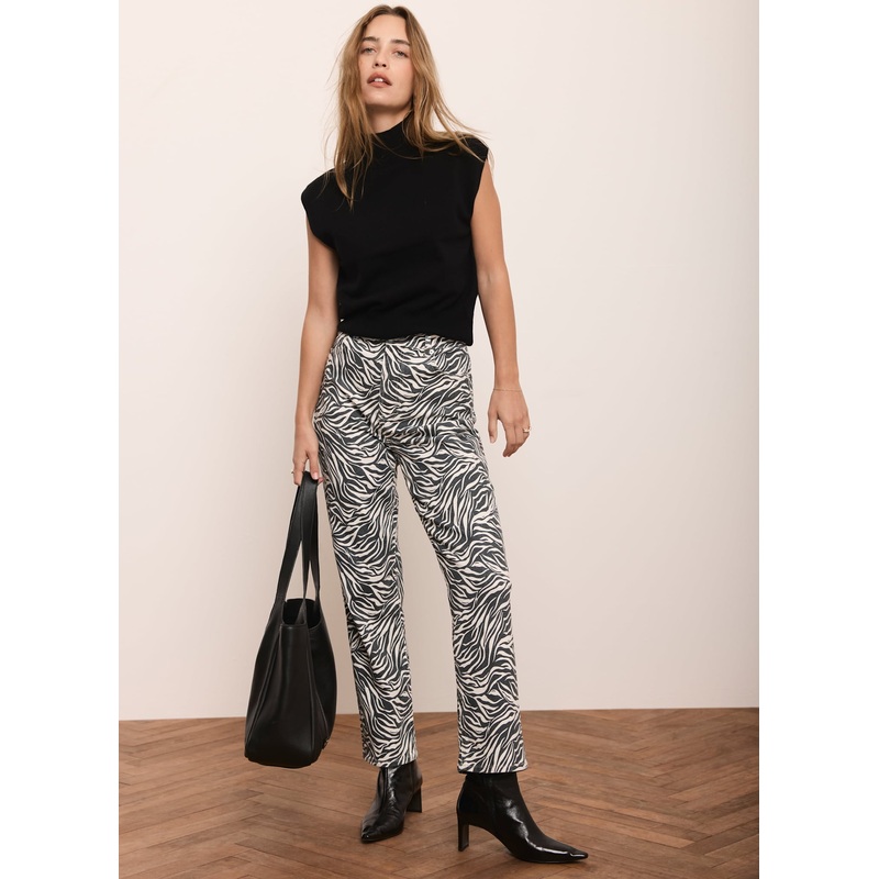 White Zebra Print Straight Leg Jeans Short 06