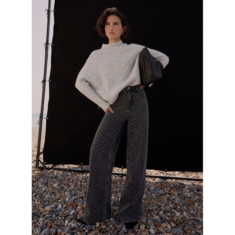 Grey Textured Diamante  Wide Jeans Short 06