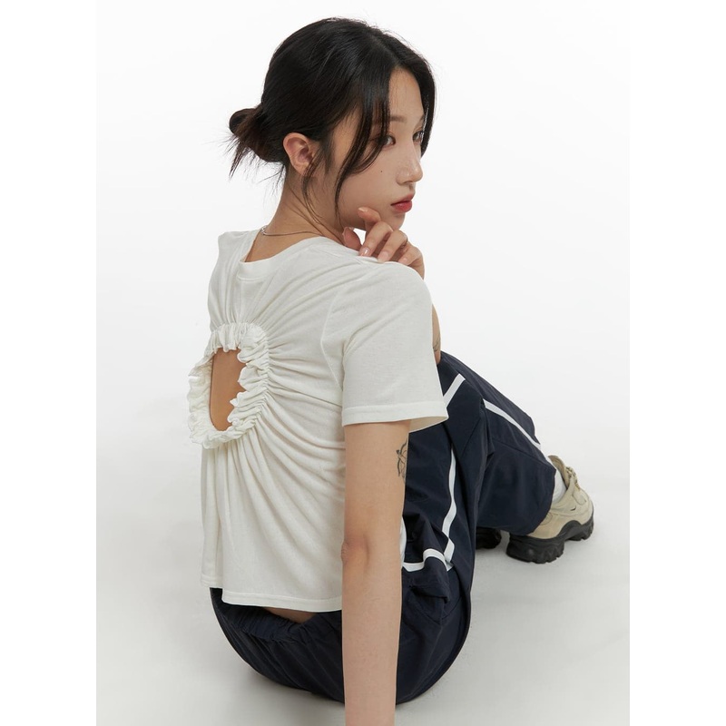 Shirred Cut-Out Back Top CM426 Light beige S/M