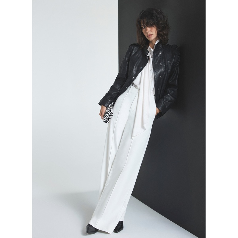 White Wide Leg Jeans Short 06