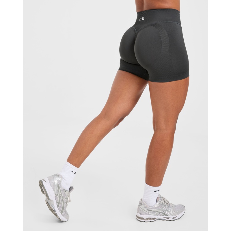 Adapt Seamless Shorts – Dark Charcoal XS