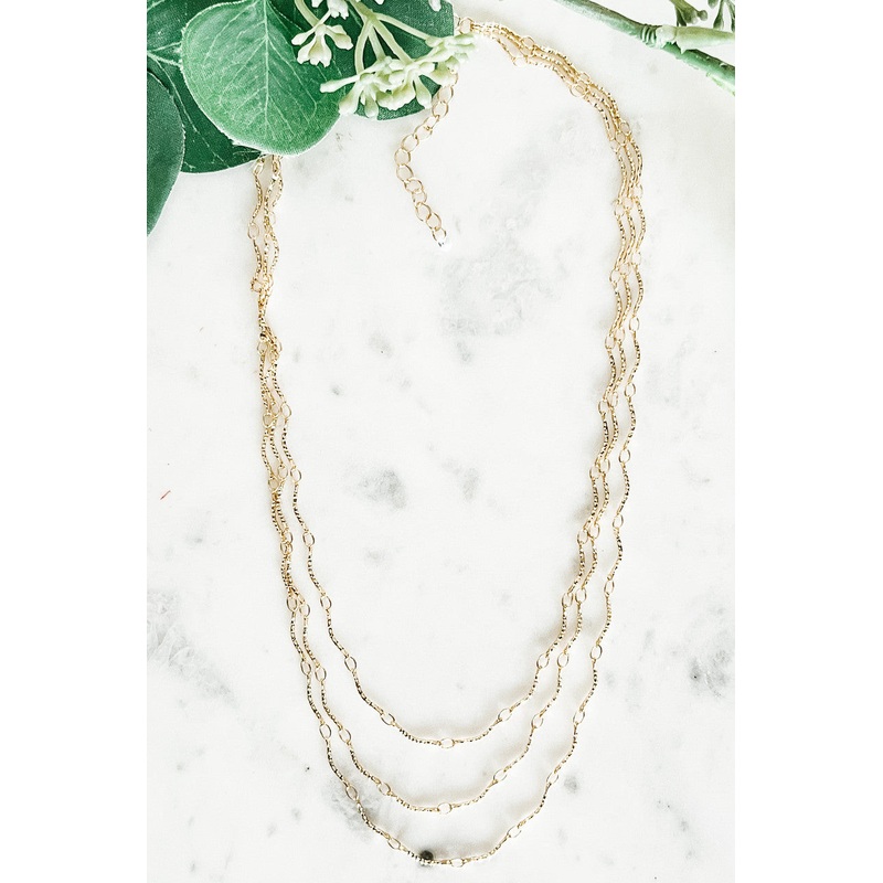 Layered Scalloped Necklace Gold