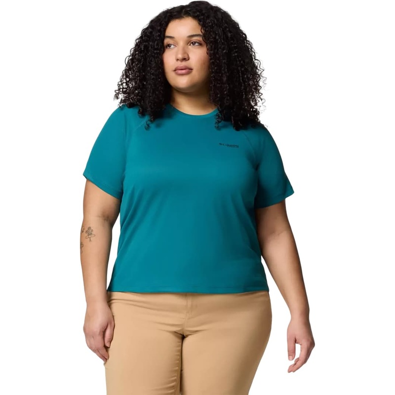 Columbia Summit Valley Plus Size Short Sleeve Crew Neck T-Shirt – Women’s